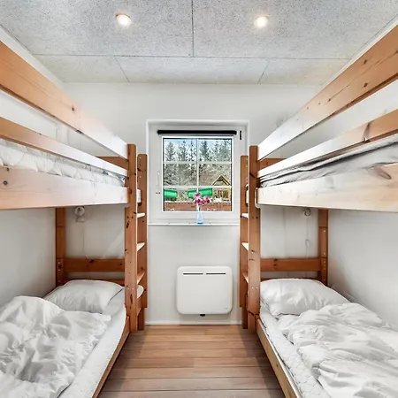 14 Person Pool House - 2001 Ulfborg