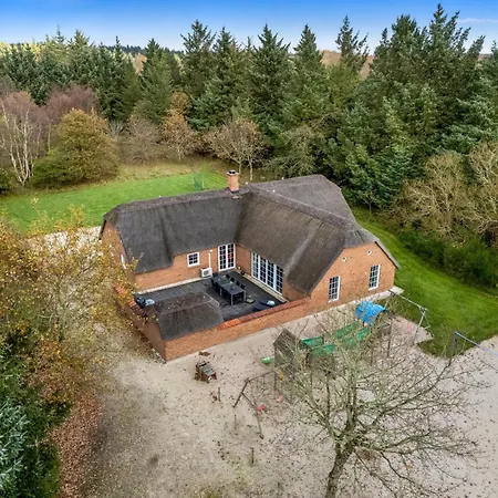 14 Person Pool House - 2001 Ulfborg